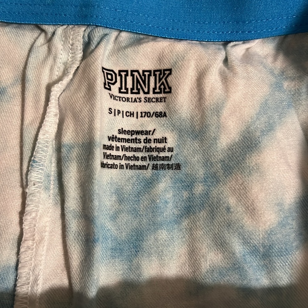 Pink Boxers - Picture 4 of 4